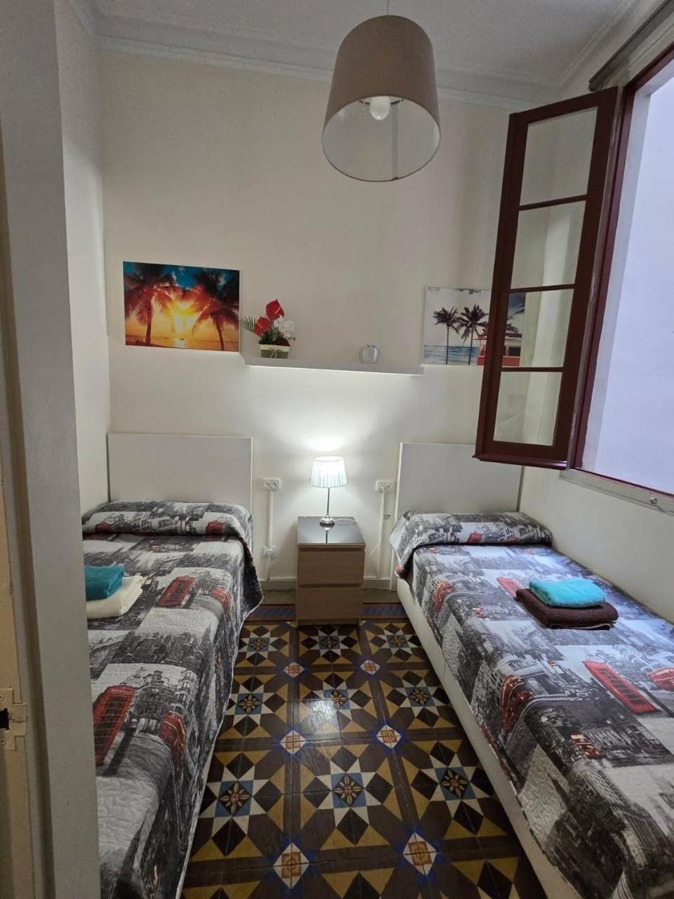 Rooms Rumila Barcelona Eksteriør billede